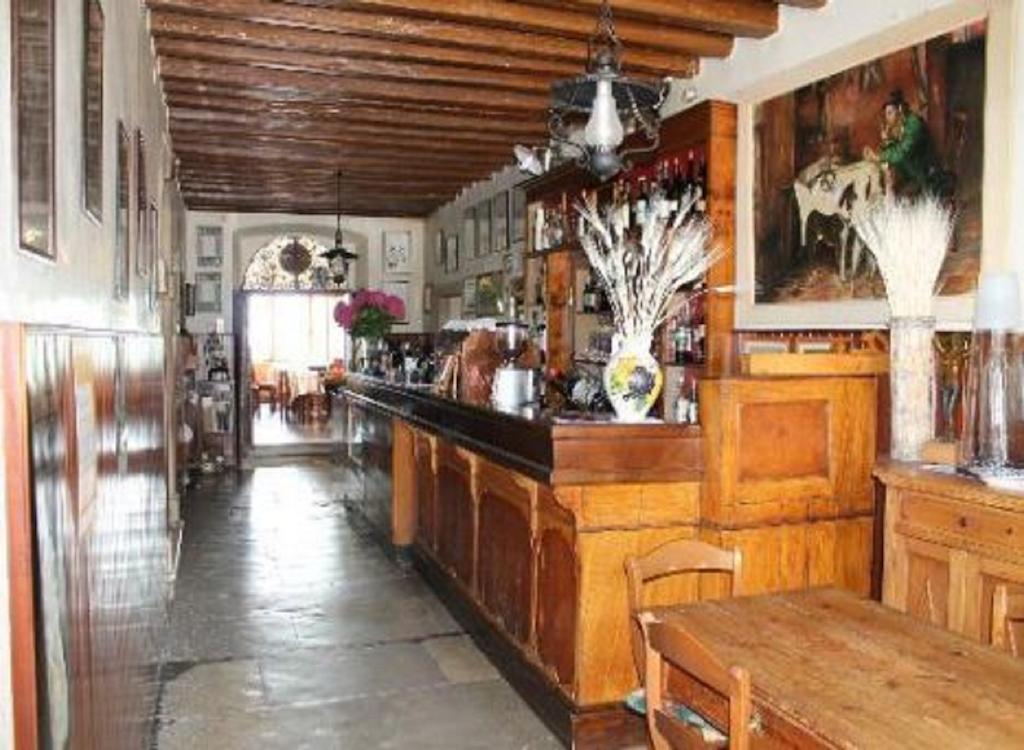 Albergo Ristorante Ai Pini Tarzo Экстерьер фото