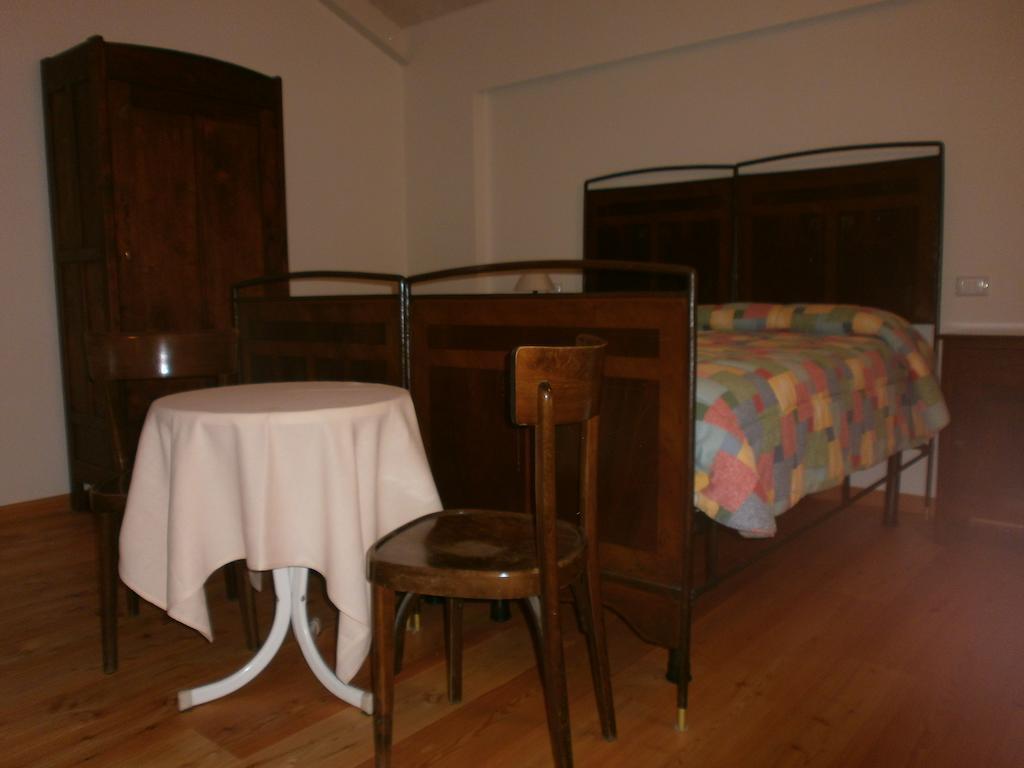 Albergo Ristorante Ai Pini Tarzo Экстерьер фото